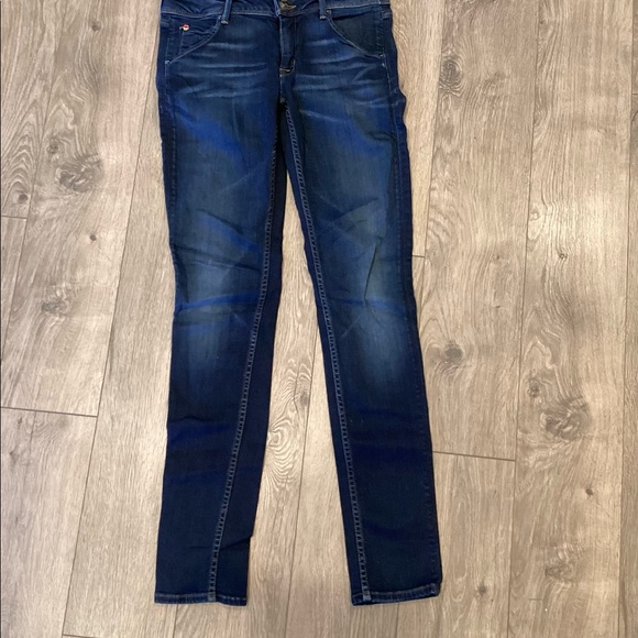 HOST PICK ⭐️ Hudson Collin Flap Skinny Jeans - Picture 5 of 16
